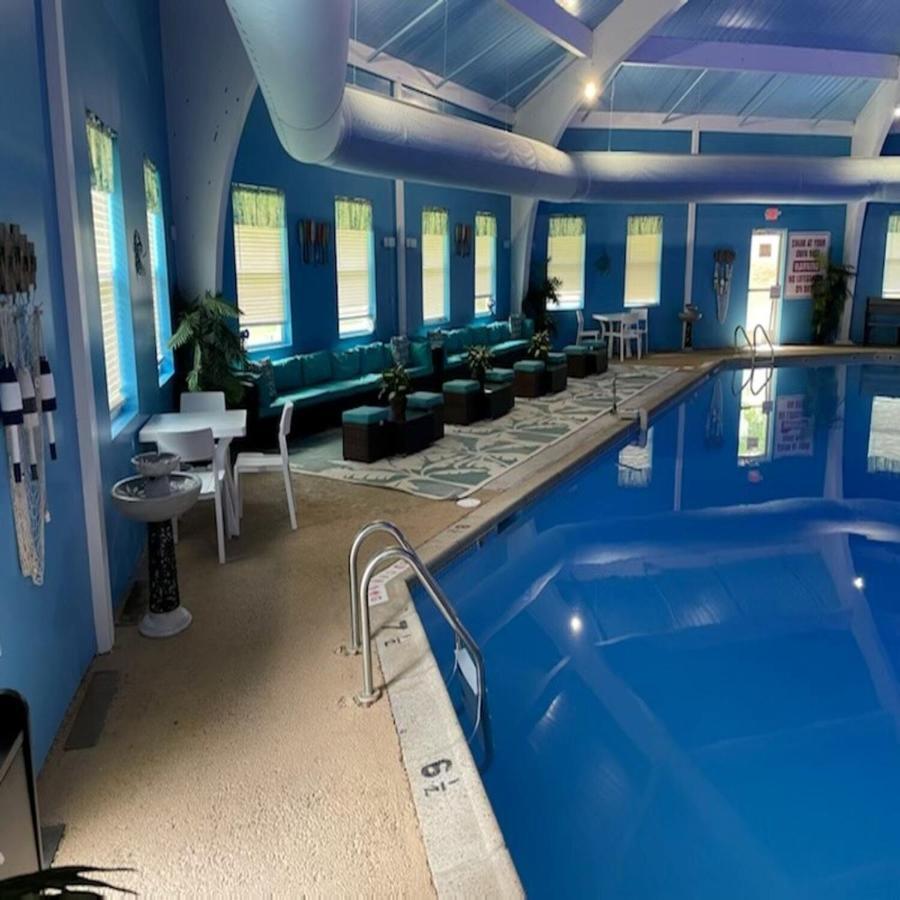 Long Pond Fun Home 4 Endless Enjoyment With Game Room & Hot Tub מראה חיצוני תמונה