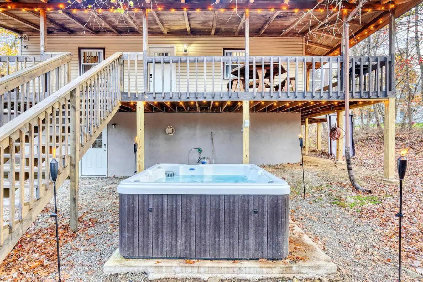 Long Pond Fun Home 4 Endless Enjoyment With Game Room & Hot Tub מראה חיצוני תמונה
